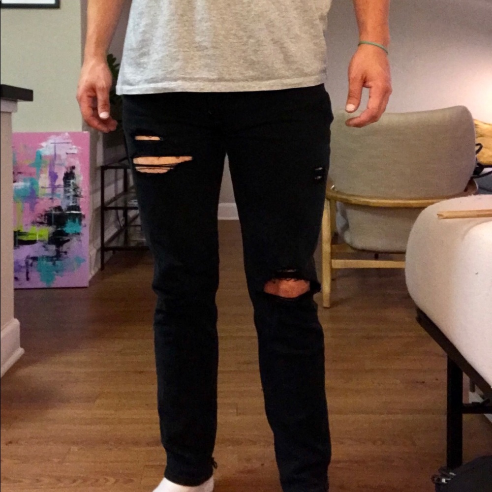 Distressed Slim Jeans